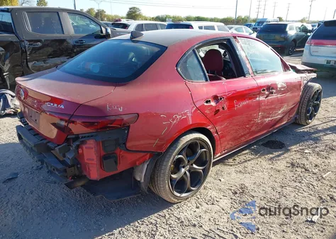 2018 Alfa Romeo Giulia Ti Sport Rwd из США, поврежденный, VIN ZARFAECN3J7569984